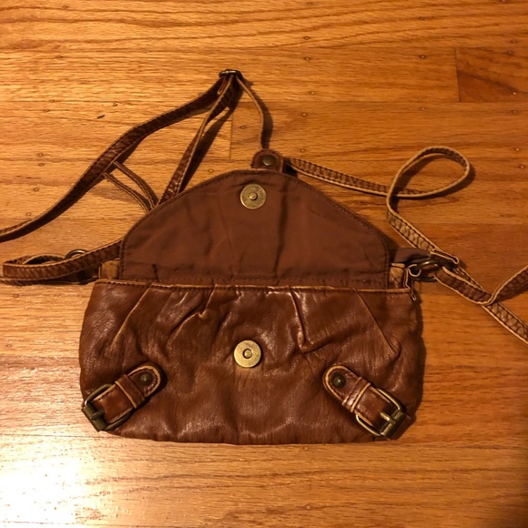 Small Purse w/ Adjustable Strap - Picture 3 of 4